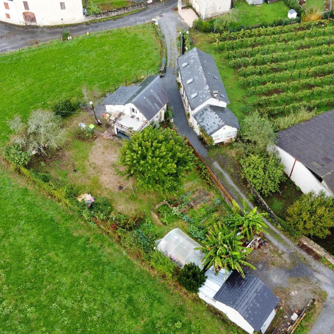 Gite Les Petits Chemins Ledeuix Esterno foto